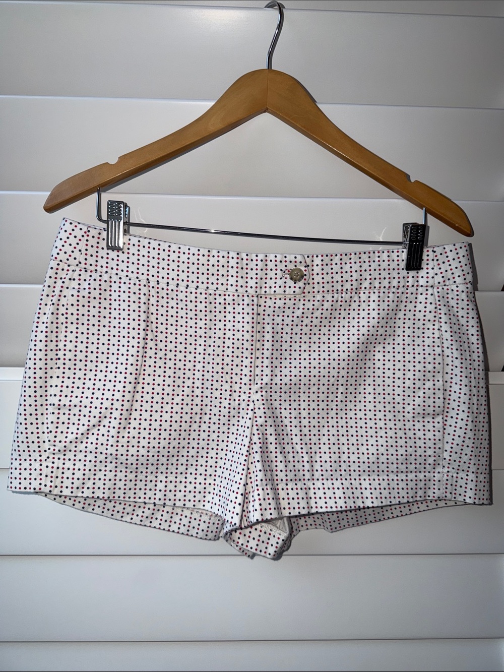 J CREW Red, White & Blue Polka Dot Women’s 3” Shorts | sz 8